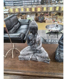 FIGURINE