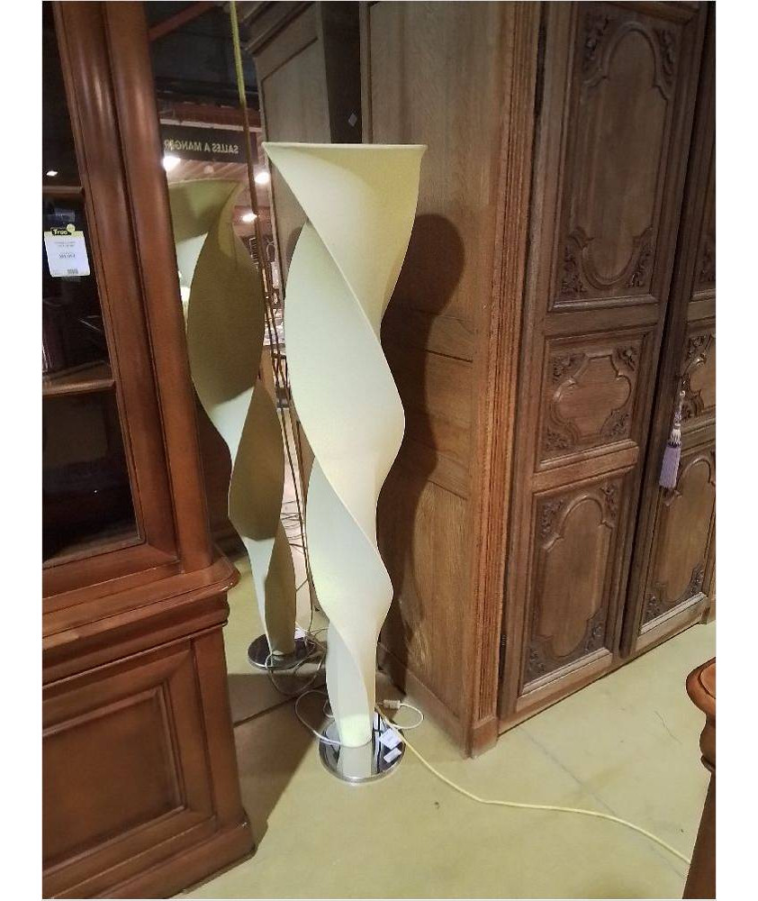 LAMPE KARED