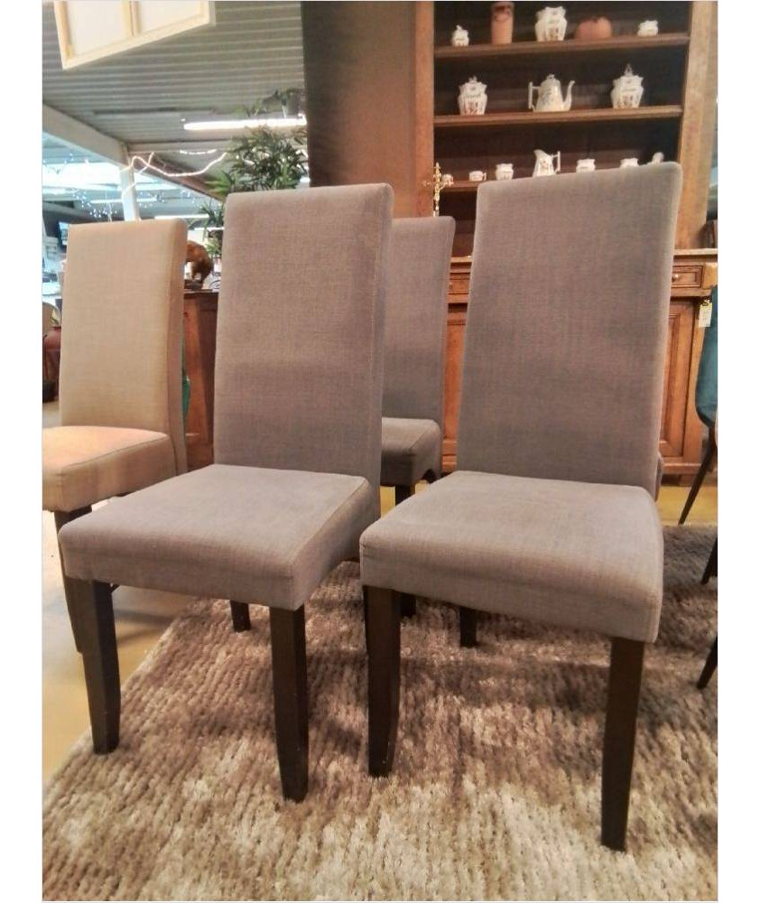 CHAISE