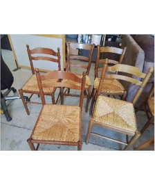 CHAISE AVEC ASSISE EN PAILLE 