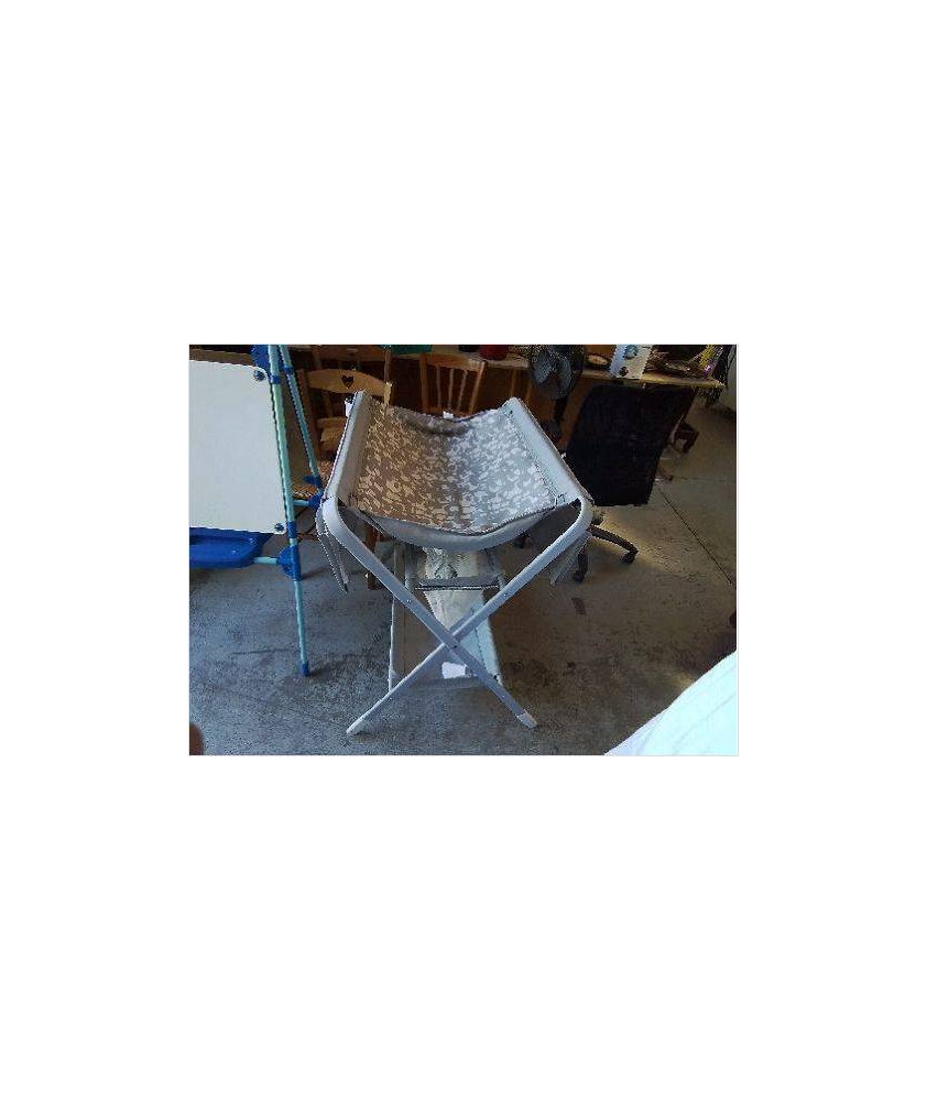 TABLE À LANGER PLIABLE GRISE 