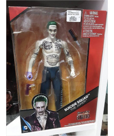 FIGURINE SUICIDE SQUAD THE JOKER