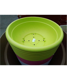 POT PLASTIQUE