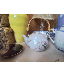 THEIERE A MOTIF FLORAL