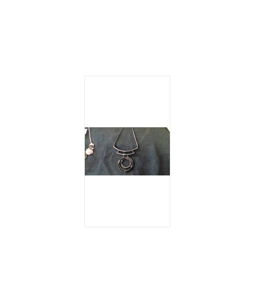 COLLIER
