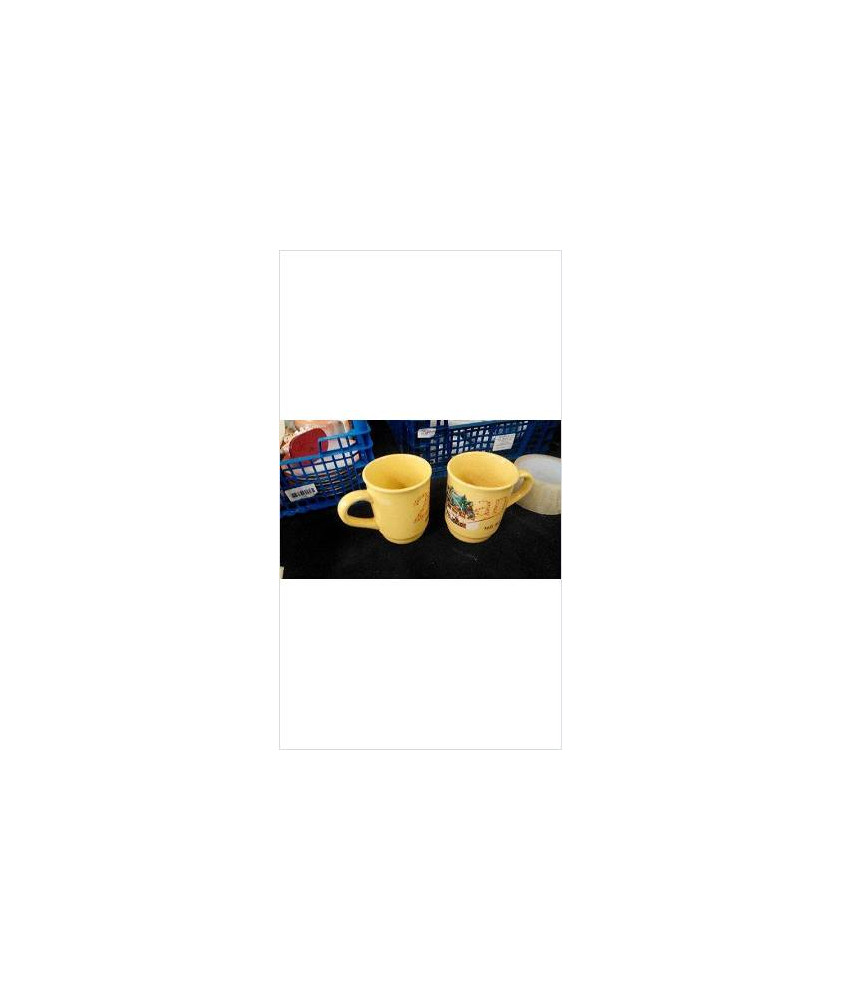 MUG JAUNE