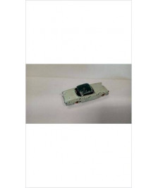 DINKY TOYS STUDEBAKER COMMANDER VERTE