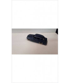 DINKY TOYS FORD VEDETTE