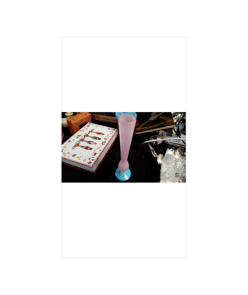 VASE OPALINE ROSE