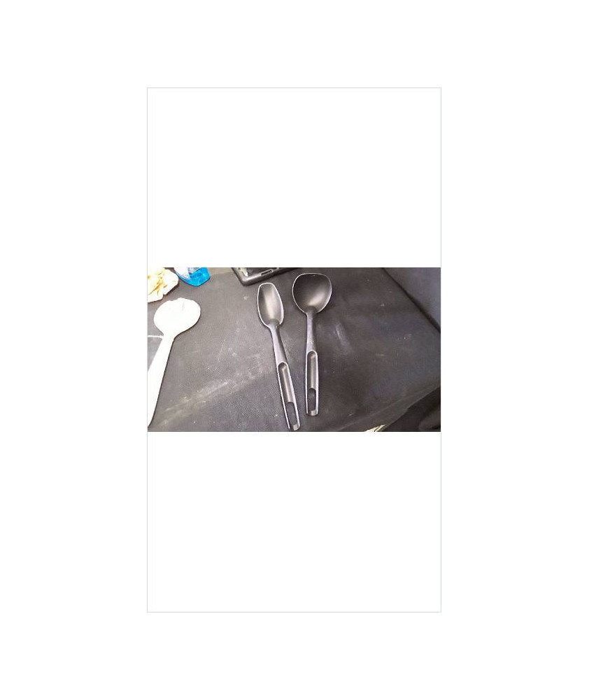 USTENSILE  PLASTIQUE