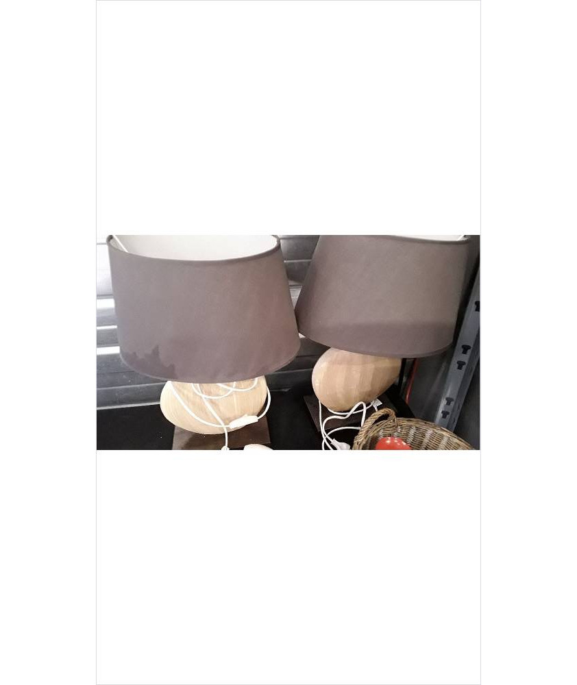 LAMPE A POSER EN L\'ÉTAT 