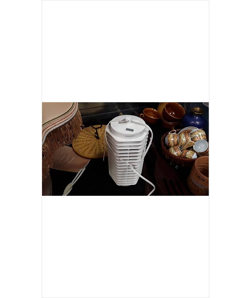 LAMPE ANTI MOUSTIQUES 