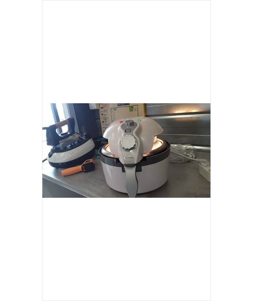 FOUR HALOGENE CUISITECH