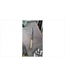 COUTEAU 