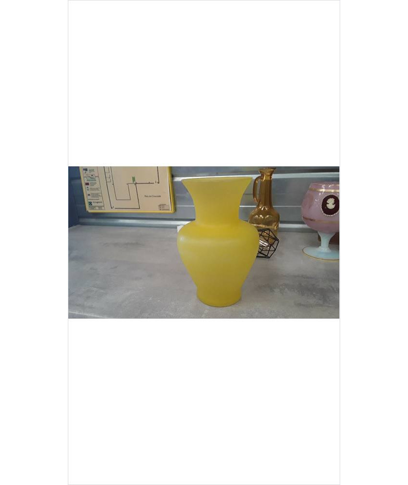 VASE JAUNE 