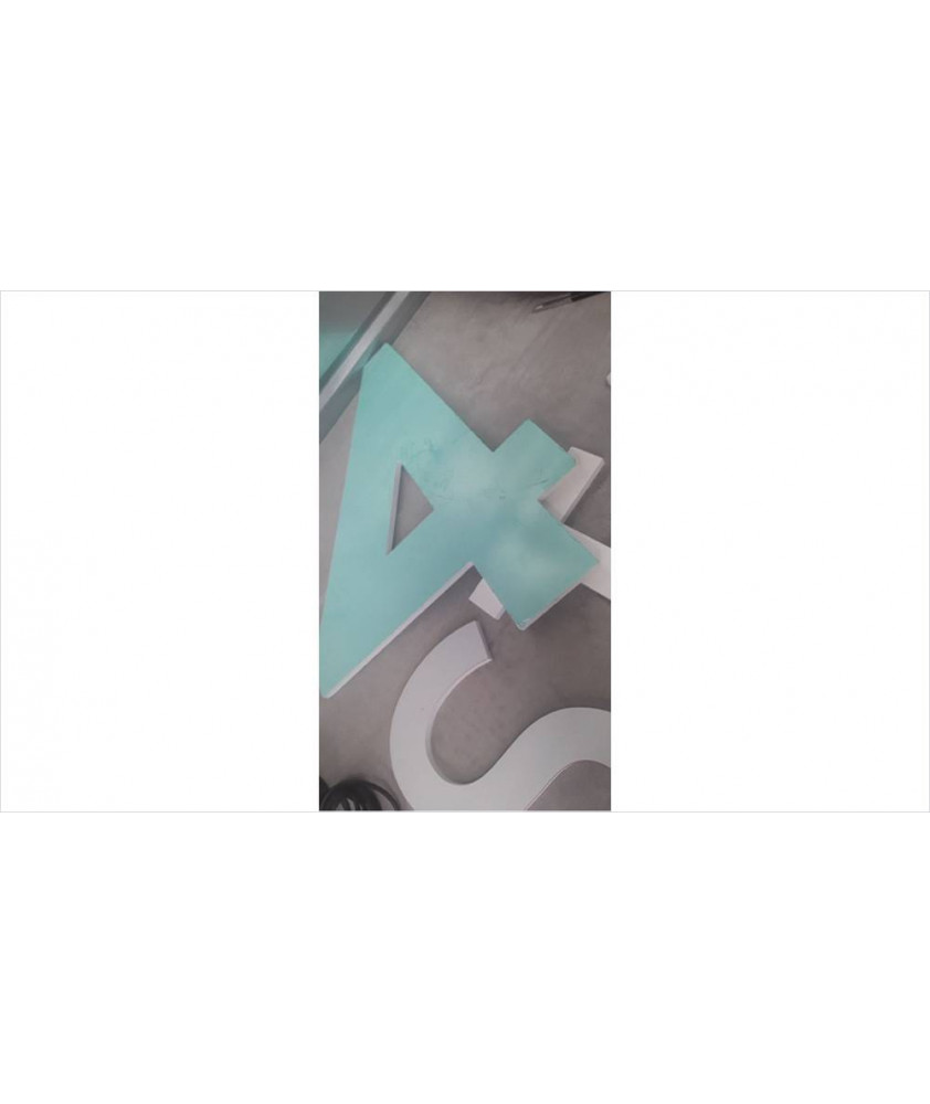CHIFFRE 4 