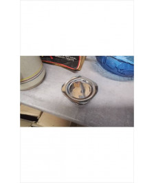 DESSOUS DE VERRE