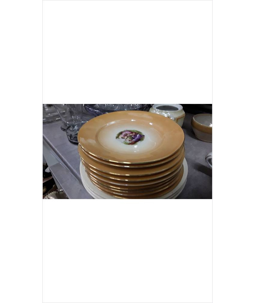 ASSIETTES À DESSERT 