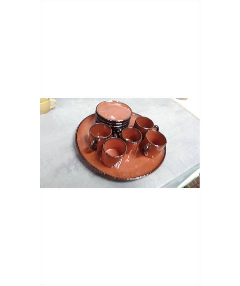 TASSES TERRE SUR PLATEAU 