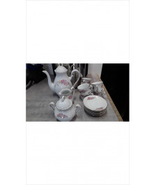 SERVICE À CAFE 