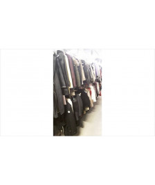 BLOUSONS 200 PIECES À PARTIR DE 3.50€