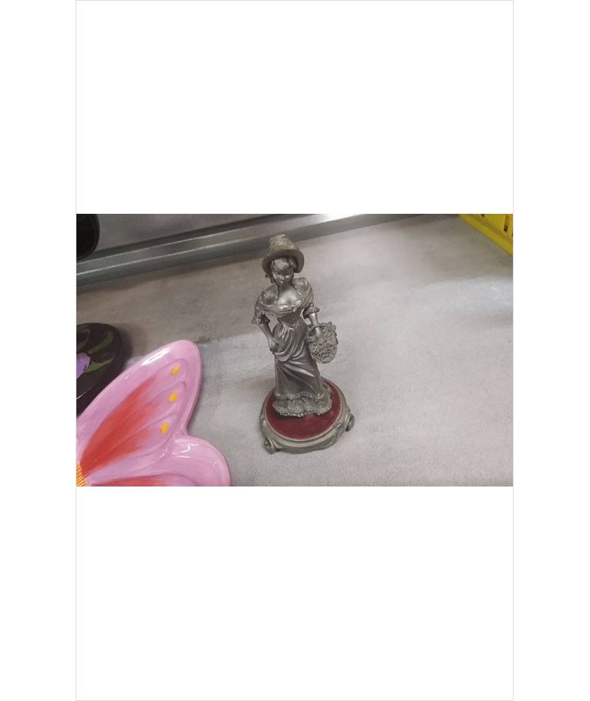 DECO PERSONNAGE ETAIN
