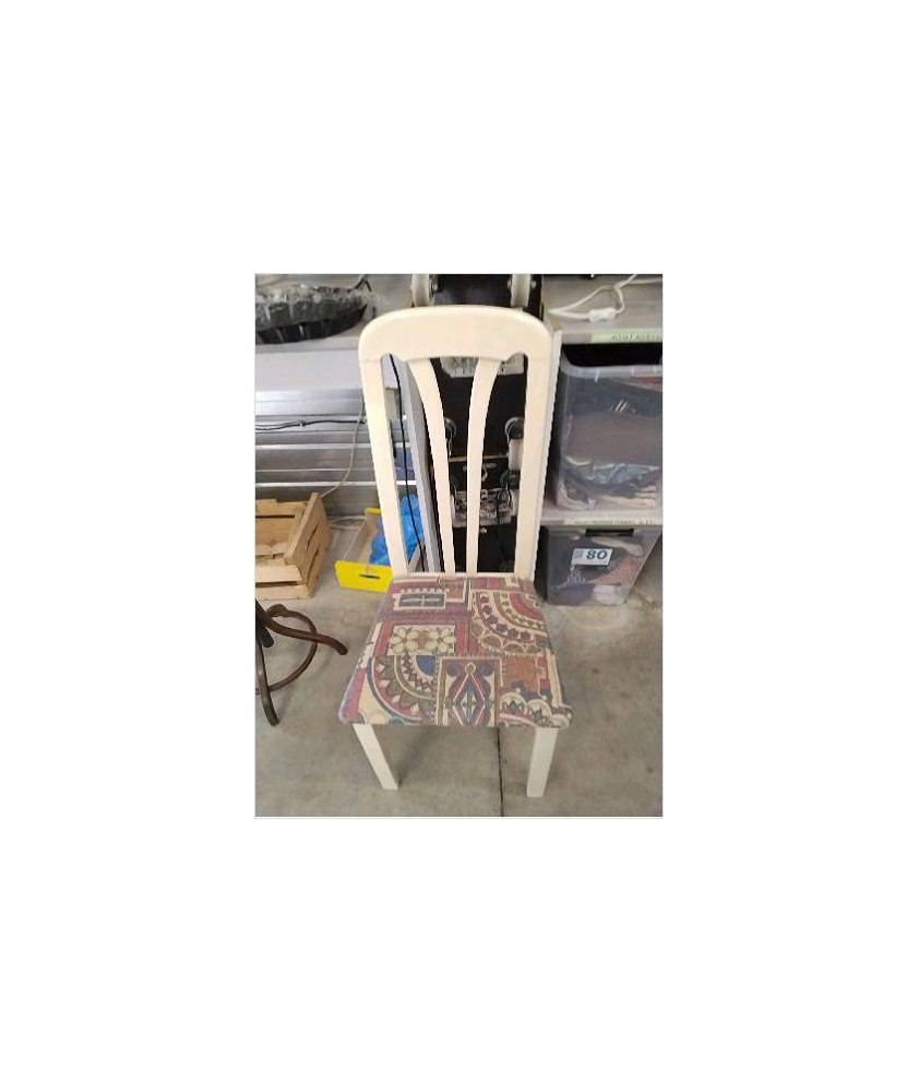 CHAISE 