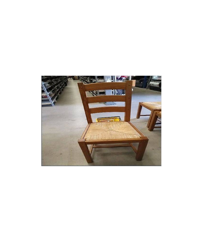CHAISE PAILLEE