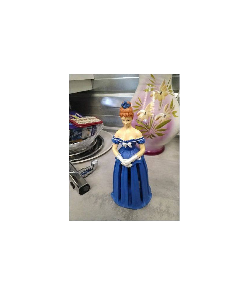 STATUETTE FEMME ROBE BLEUE