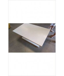TABLE BASSE LAQUEE EN L’ETAT 