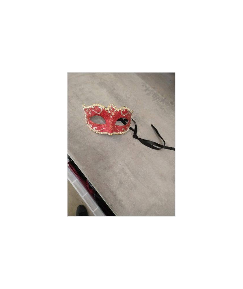 MASQUE ROUGE 