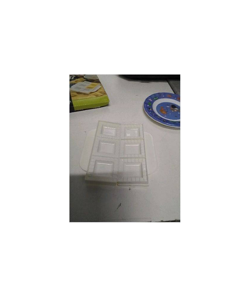 USTENSILE A RAVIOLIS 
