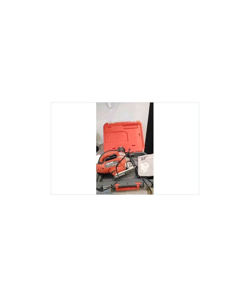 SCIE SAUTEUSE BLACK ET DECKER XTS10E