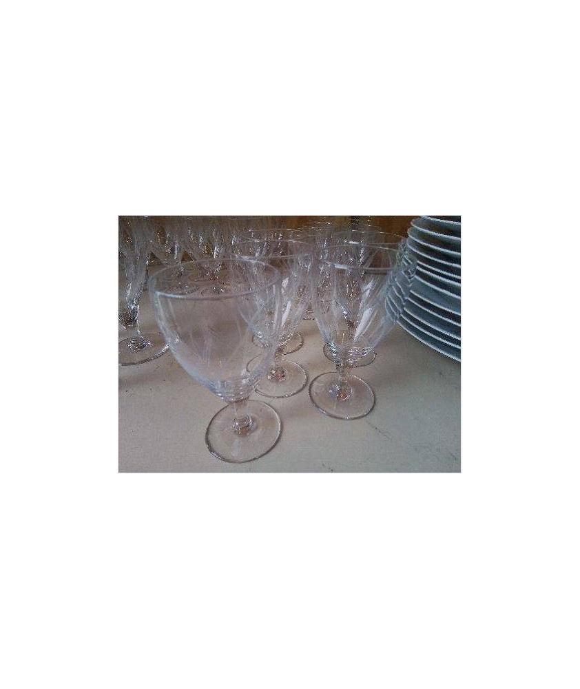 LOT DE 5 VERRES A VIN ROUGE 