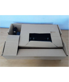 CONSOLE ATARI 2600 ( BOITE ABIMÉE - CONSOLE TRÈS PROPRE )