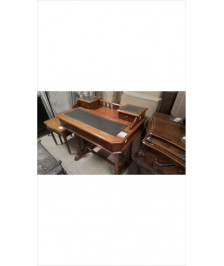 BUREAU STYLE LP