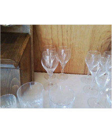 LOT 3 VERRES A VIN EN CRISTALIN