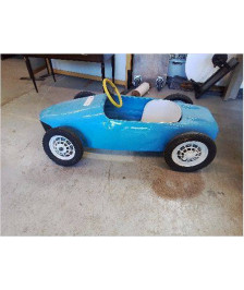 VOITURETTE A PEDALES TYPE FERRARI MORELLET GUERINEAU