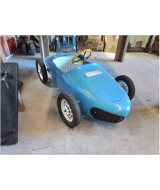 VOITURETTE A PEDALES TYPE FERRARI MORELLET GUERINEAU