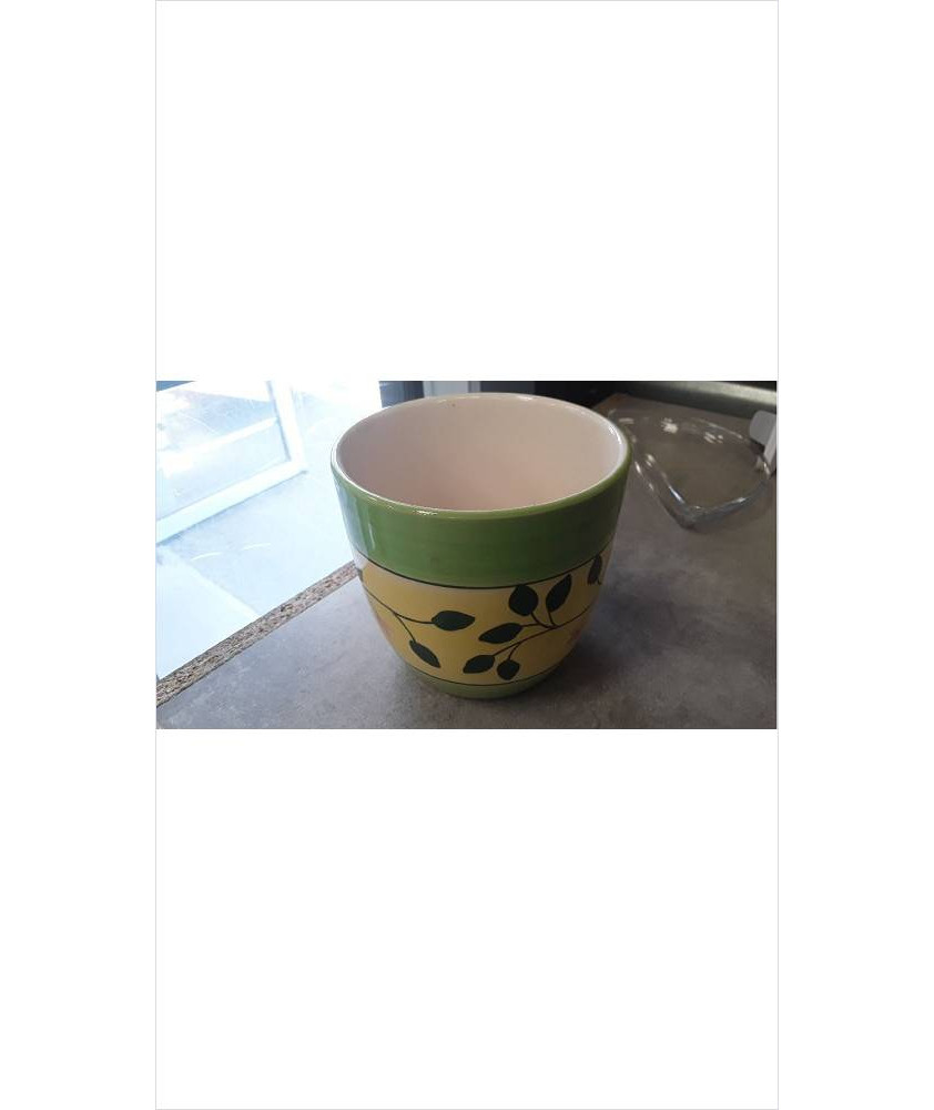 CACHE POT