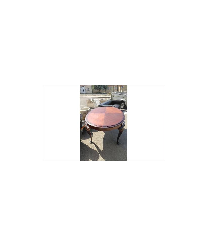 TABLE OVALE 