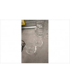 VERRE A PIED PM LE LOT