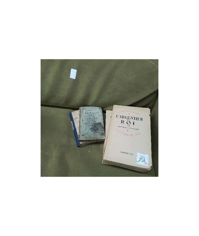 LIVRE ANCIEN