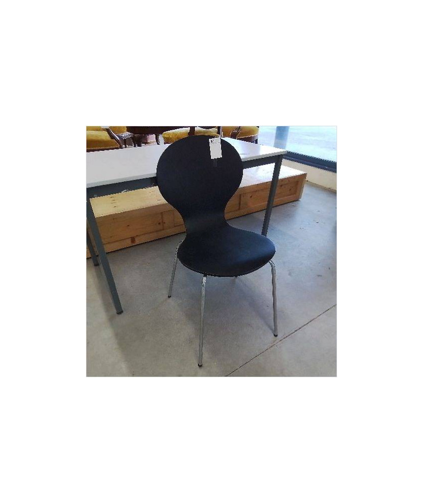 CHAISE NOIRE