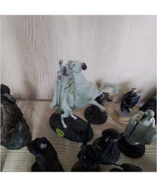 FIGURINE SEIGNEUR DES ANNEAUX CAVALIER BLANC
