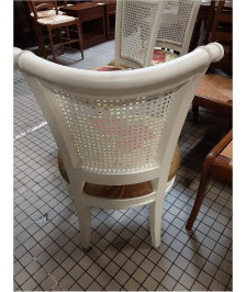 4 CHAISES BLANCHE  TISSUS CANNAGE