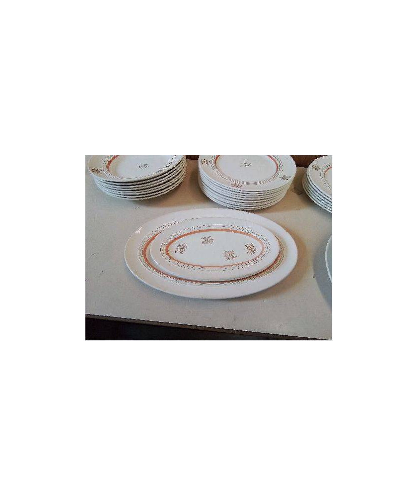 LOT DE 3 PLAT EN PORCELAINE ARDY 