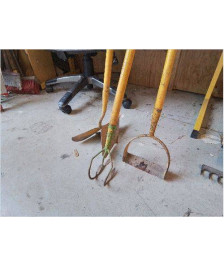 OUTILS DE JARDIN JAUNE