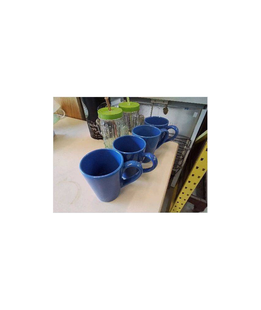 TASSE BLEUE 