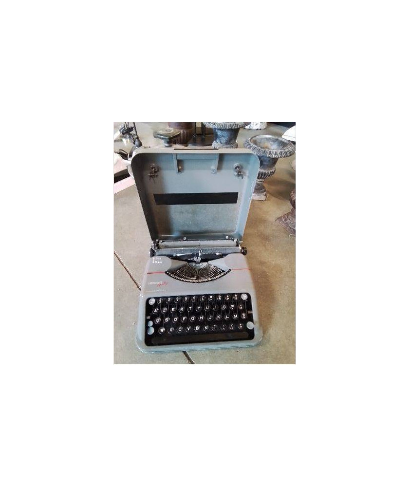 MACHINE A ECRIRE PORTATIVE HERMES BABY